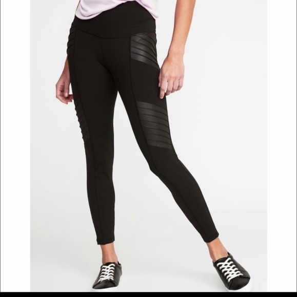 Old Navy Pants - Black Moto Elevate Leggings